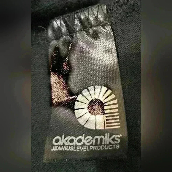 Akademiks Mens Shirt Gold & Black sz 4XL - Picture 7 of 7